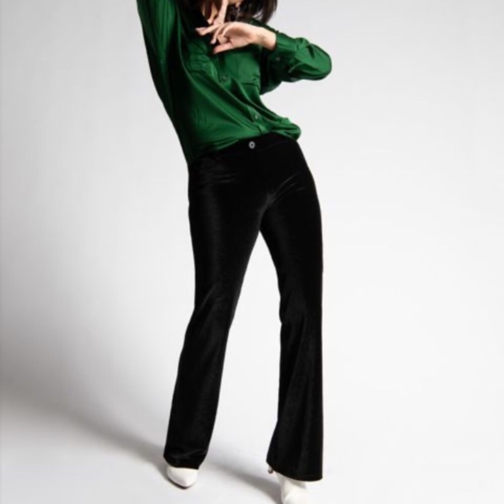 EUC Charles Nolan black velvet trousers 14